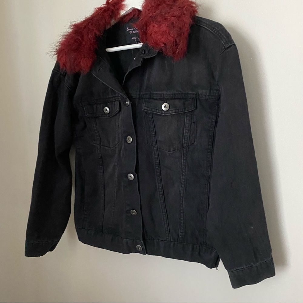 Love Tree Denim Jacket Black Red Fur Collar Removable Casual Fall Vibes - Picture 3 of 11